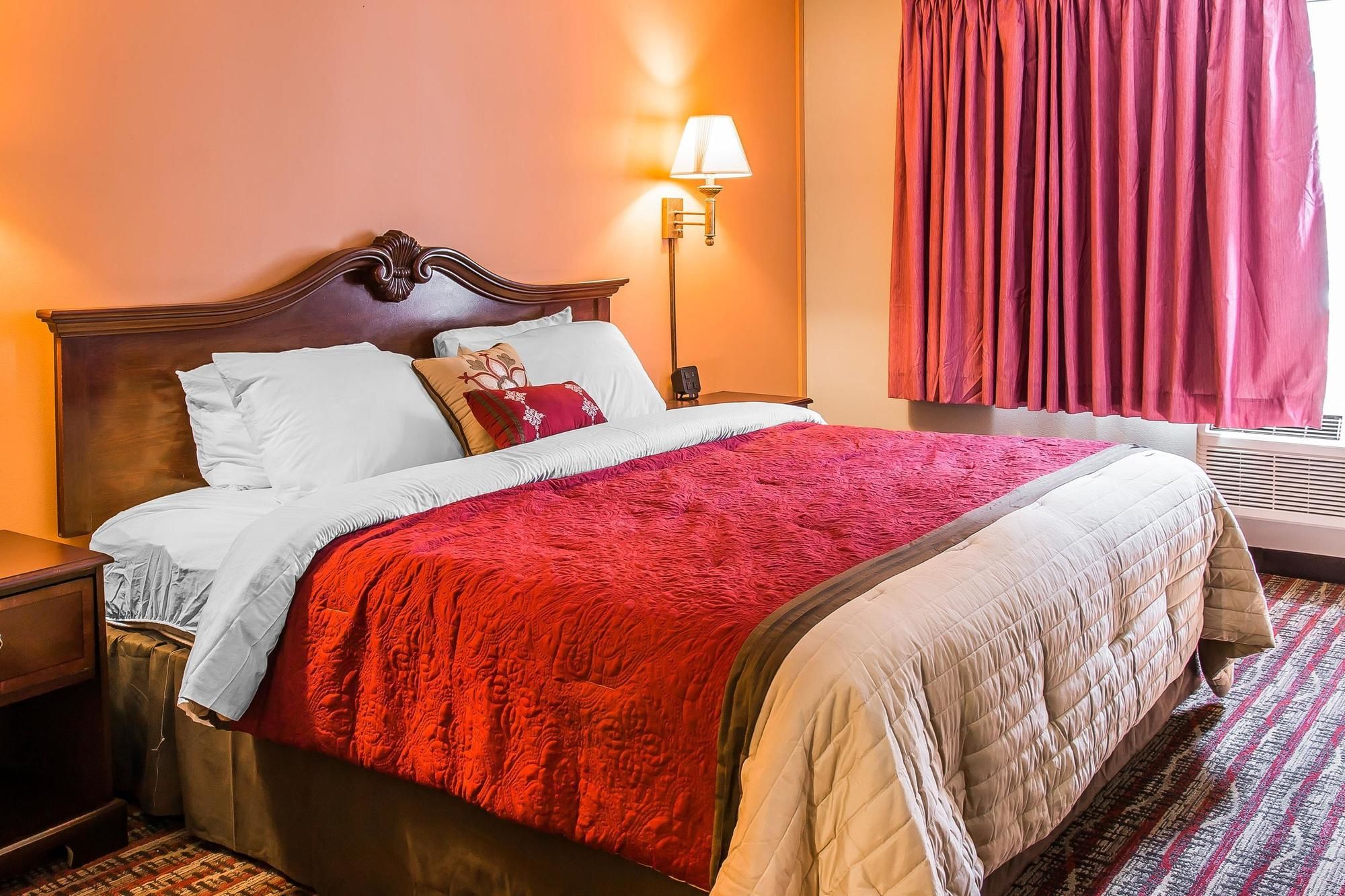 Econo Lodge Lakeside