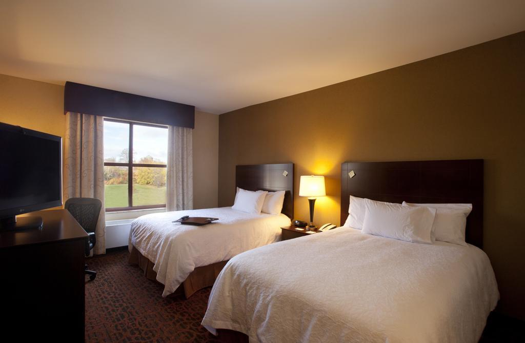 Hampton Inn Marquette/Waterfront
