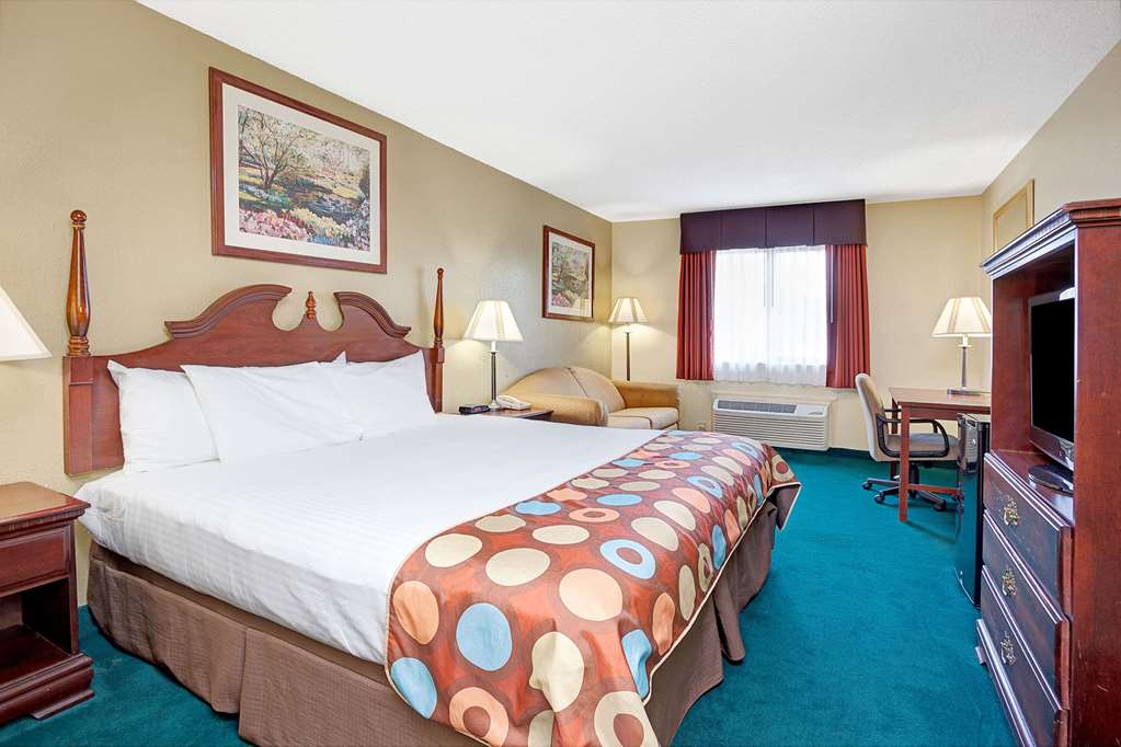 Baymont by Wyndham Monroe