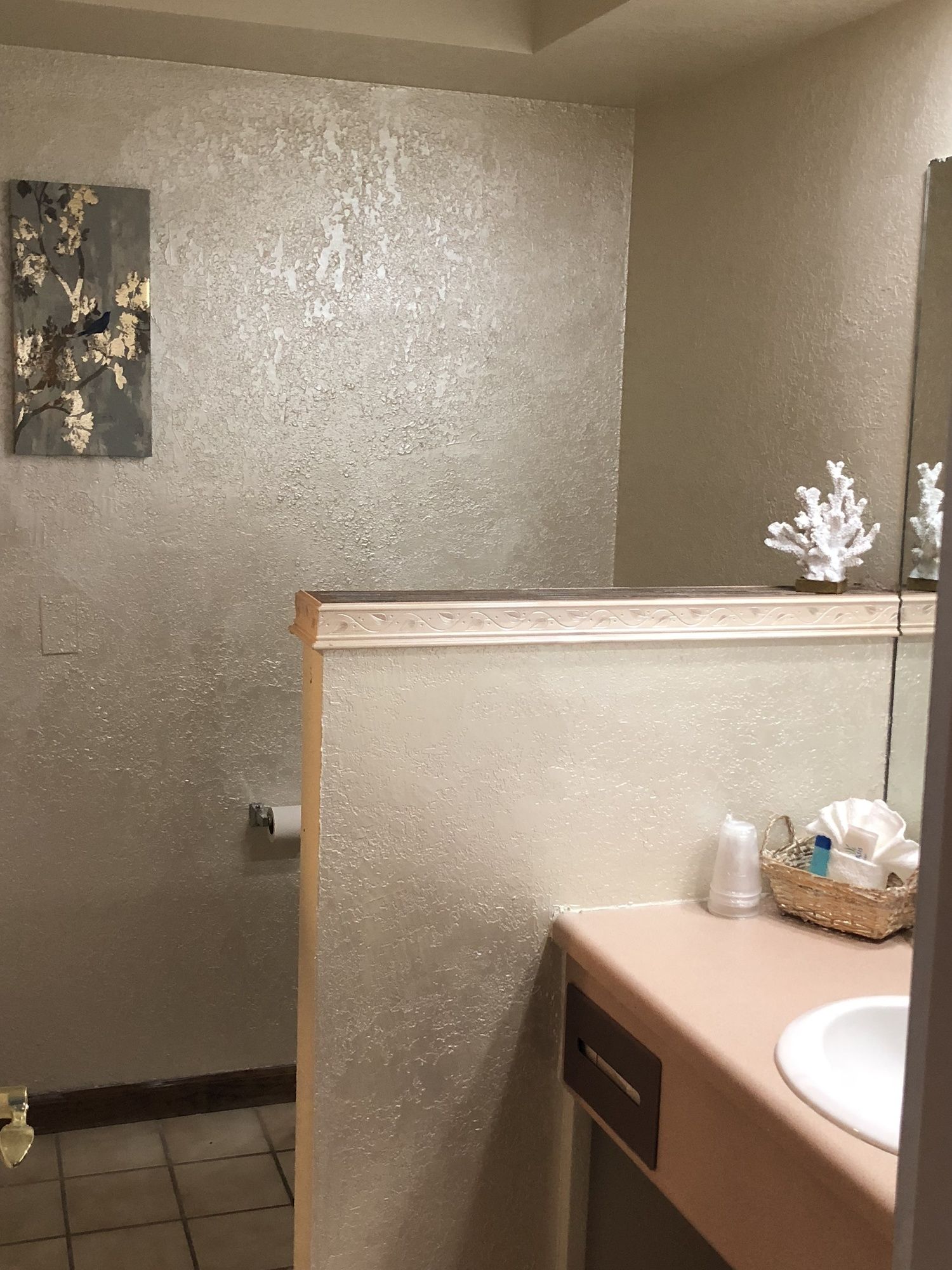 A Victory Inn & Suites - Muskegon