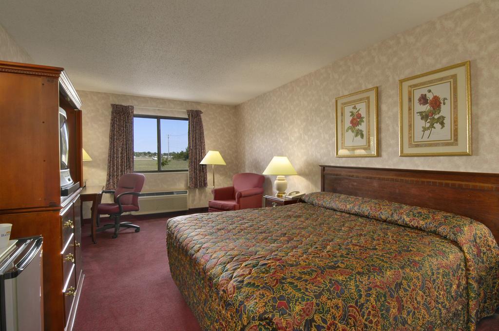Baymont by Wyndham Muskegon