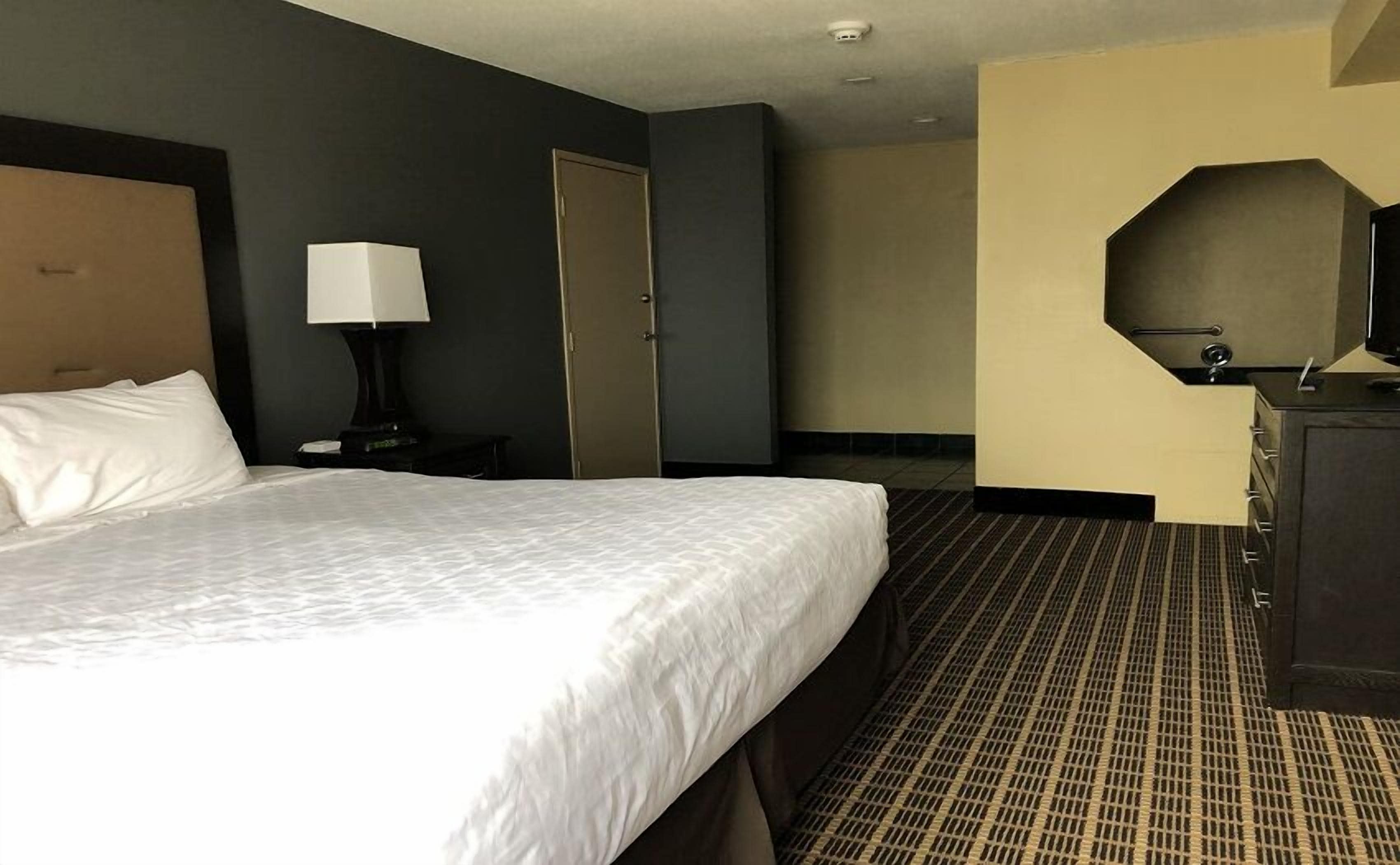 Days Inn By Wyndham Muskegon