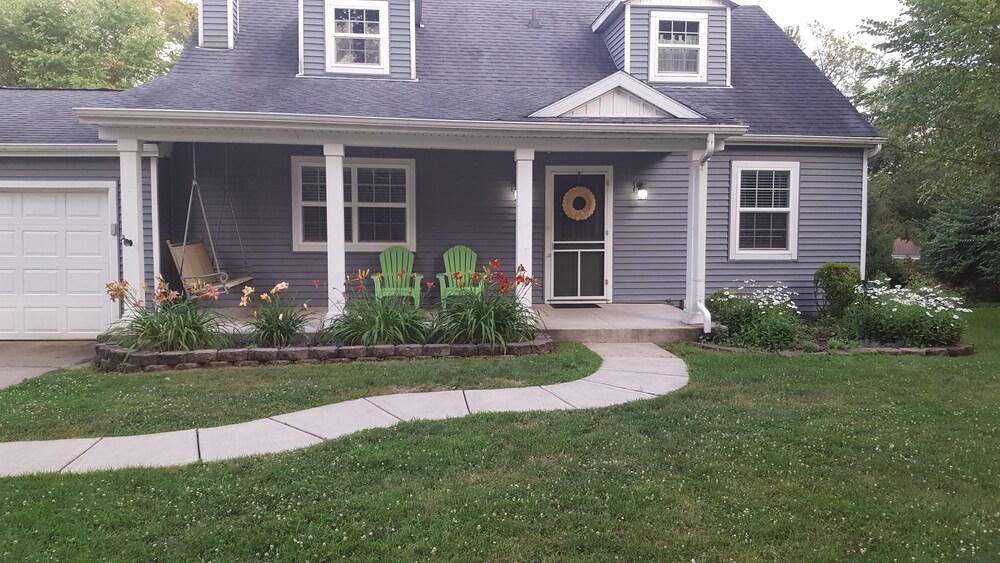 Michiana Hideaway Retreat