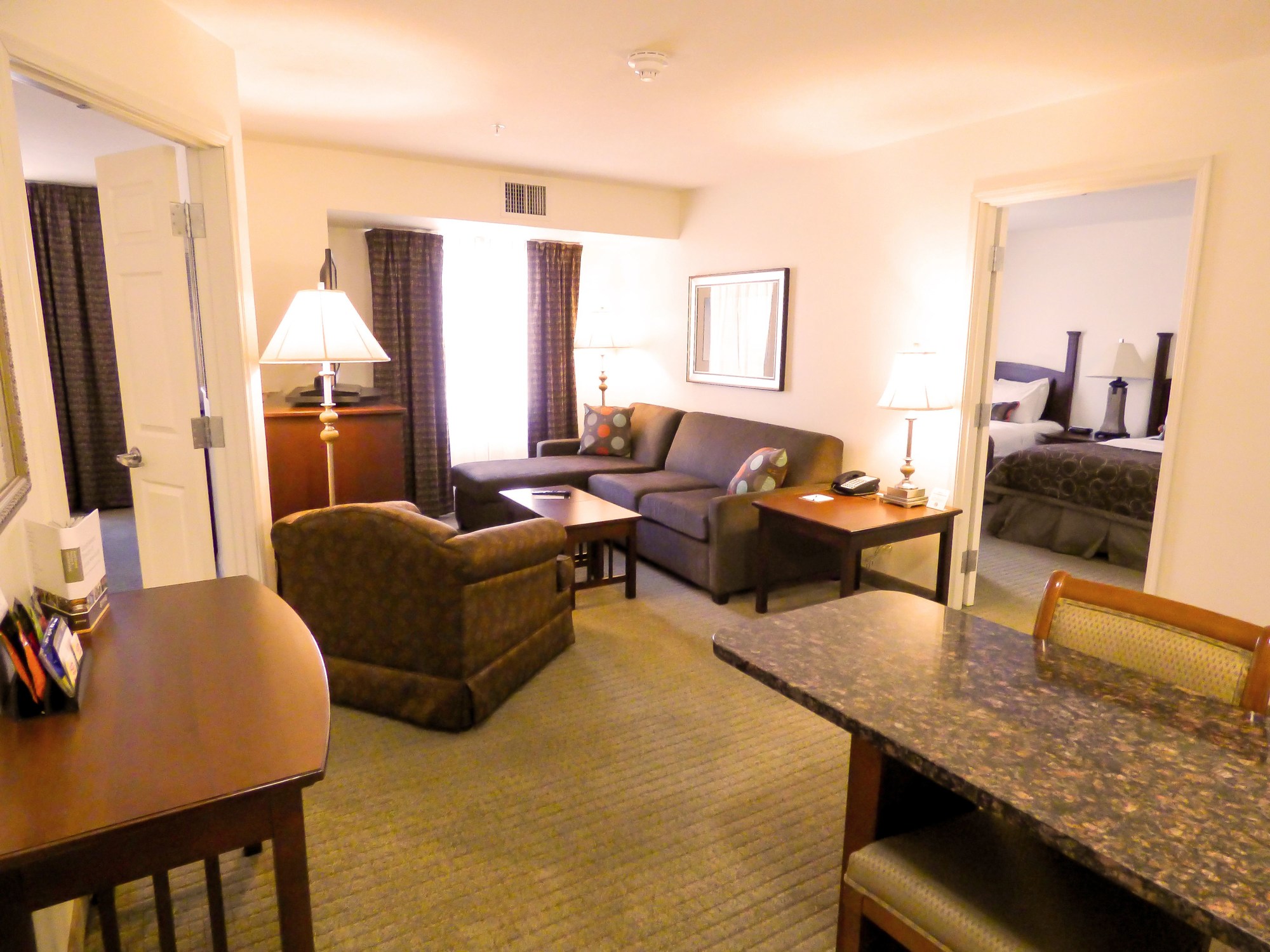 Staybridge Suites Detroit - Novi