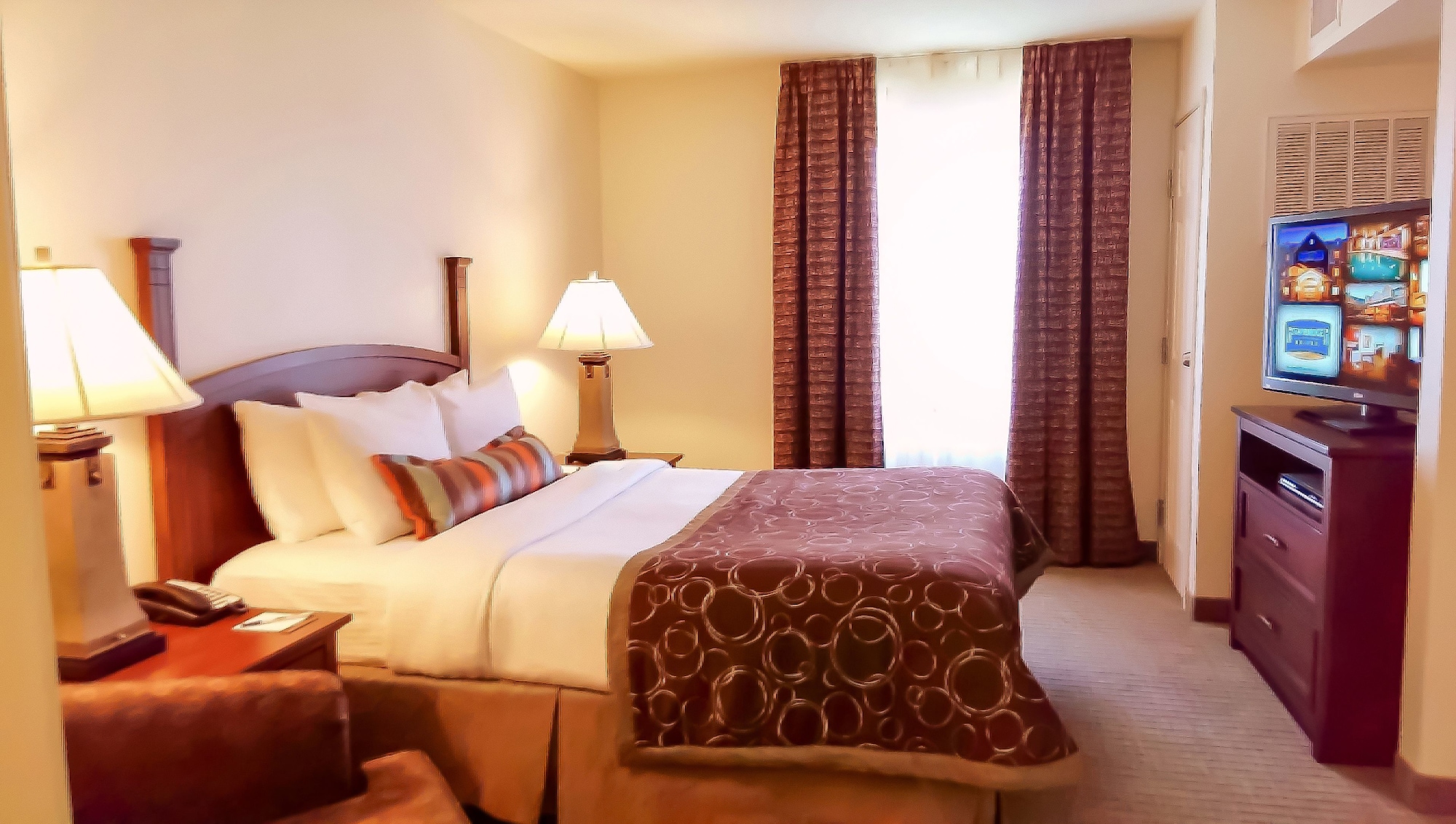 Staybridge Suites Detroit - Novi