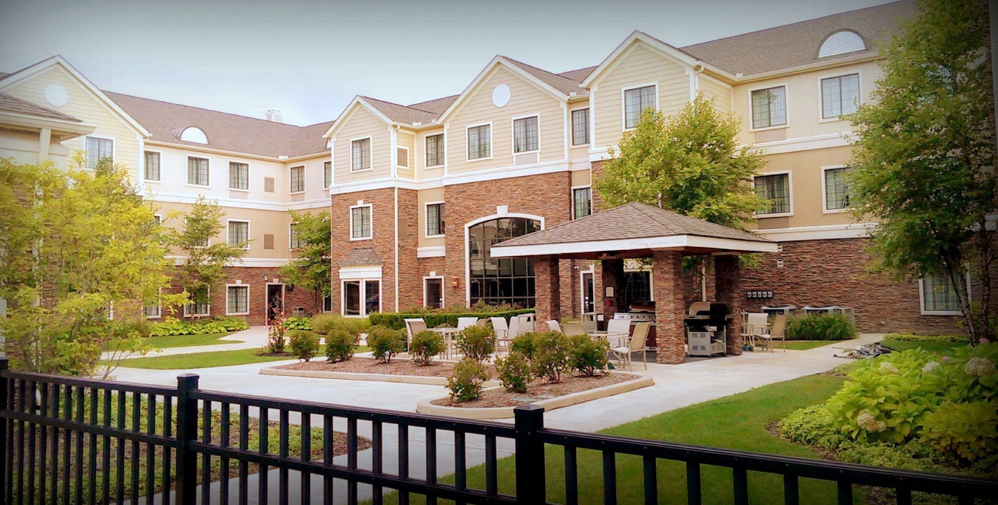 Staybridge Suites Detroit - Novi