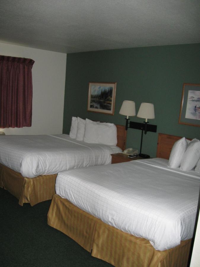 AmericInn by Wyndham Oscoda Near AuSable River