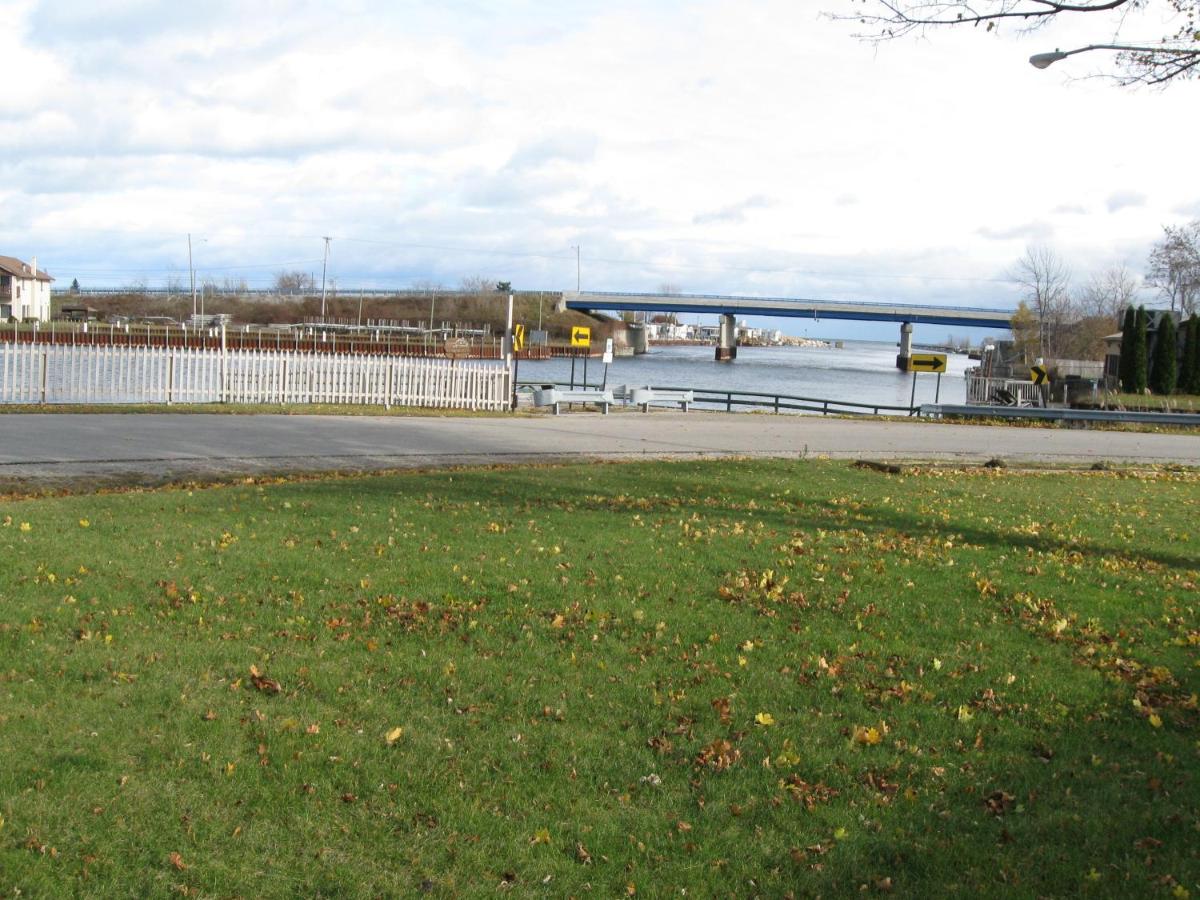 AmericInn by Wyndham Oscoda Near AuSable River