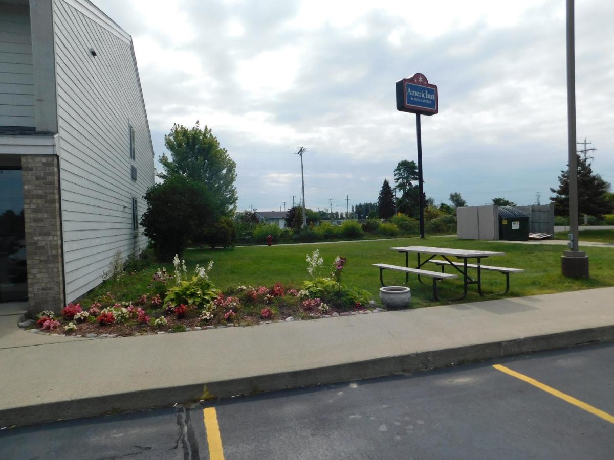 AmericInn by Wyndham Oscoda Near AuSable River