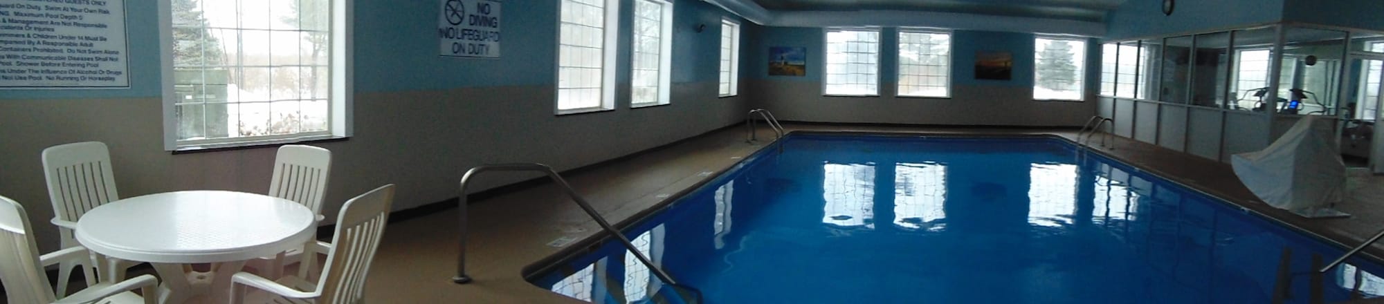 Days Inn by Wyndham Pentwater