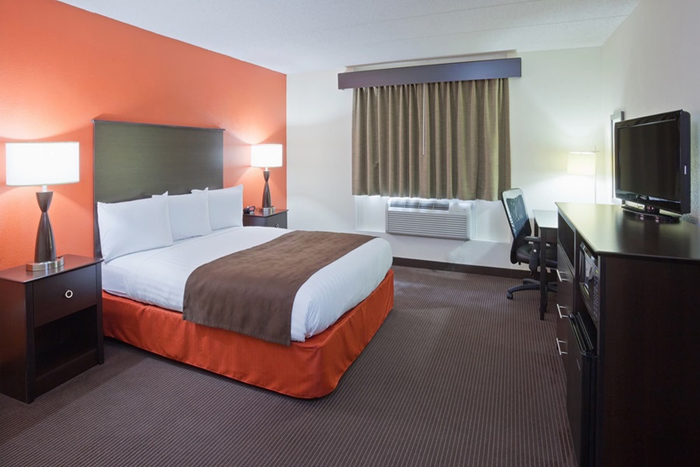 AmericInn by Wyndham Petoskey