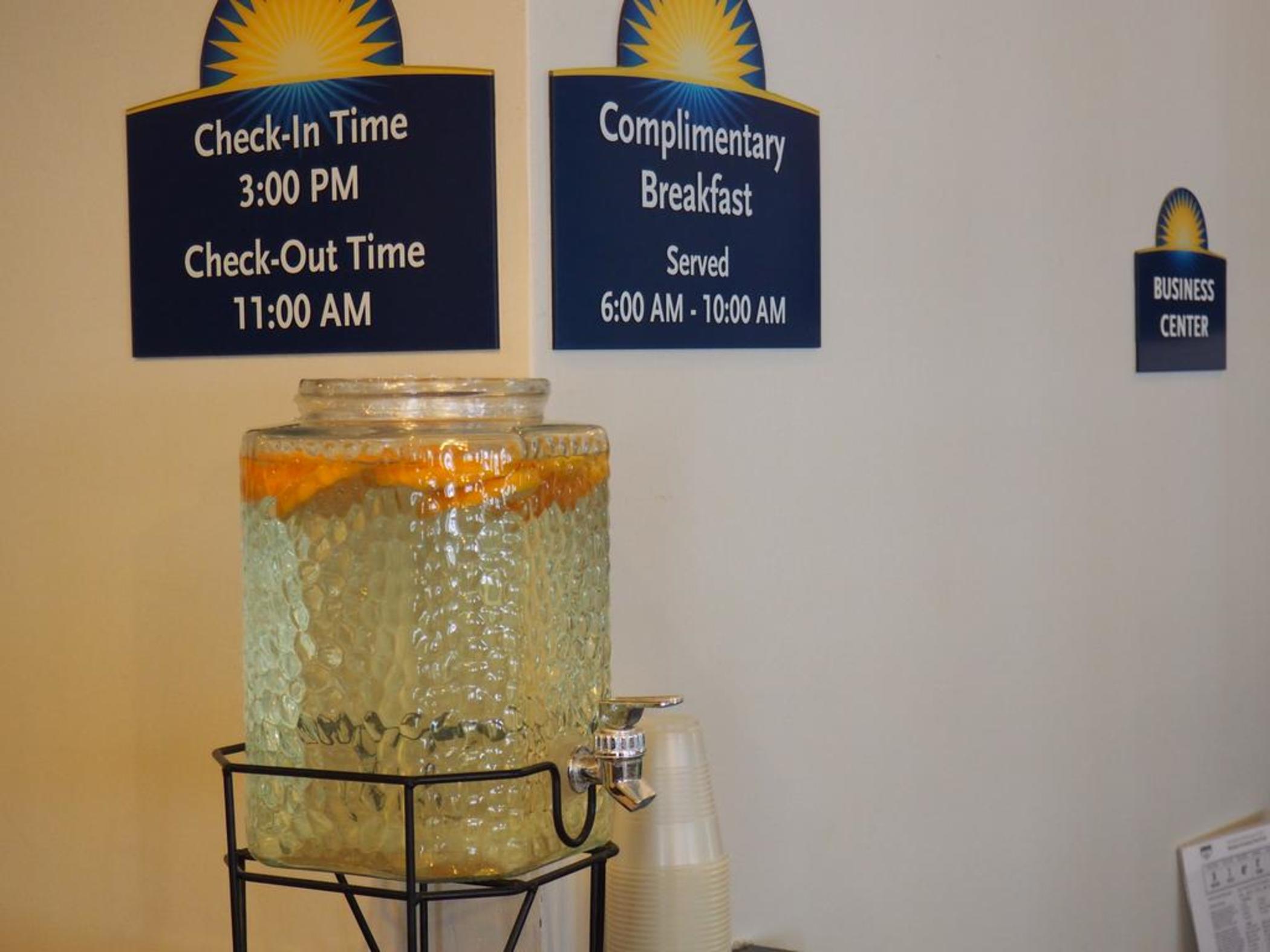 Days Inn by Wyndham Petoskey