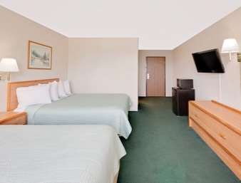 AmericInn by Wyndham Petoskey