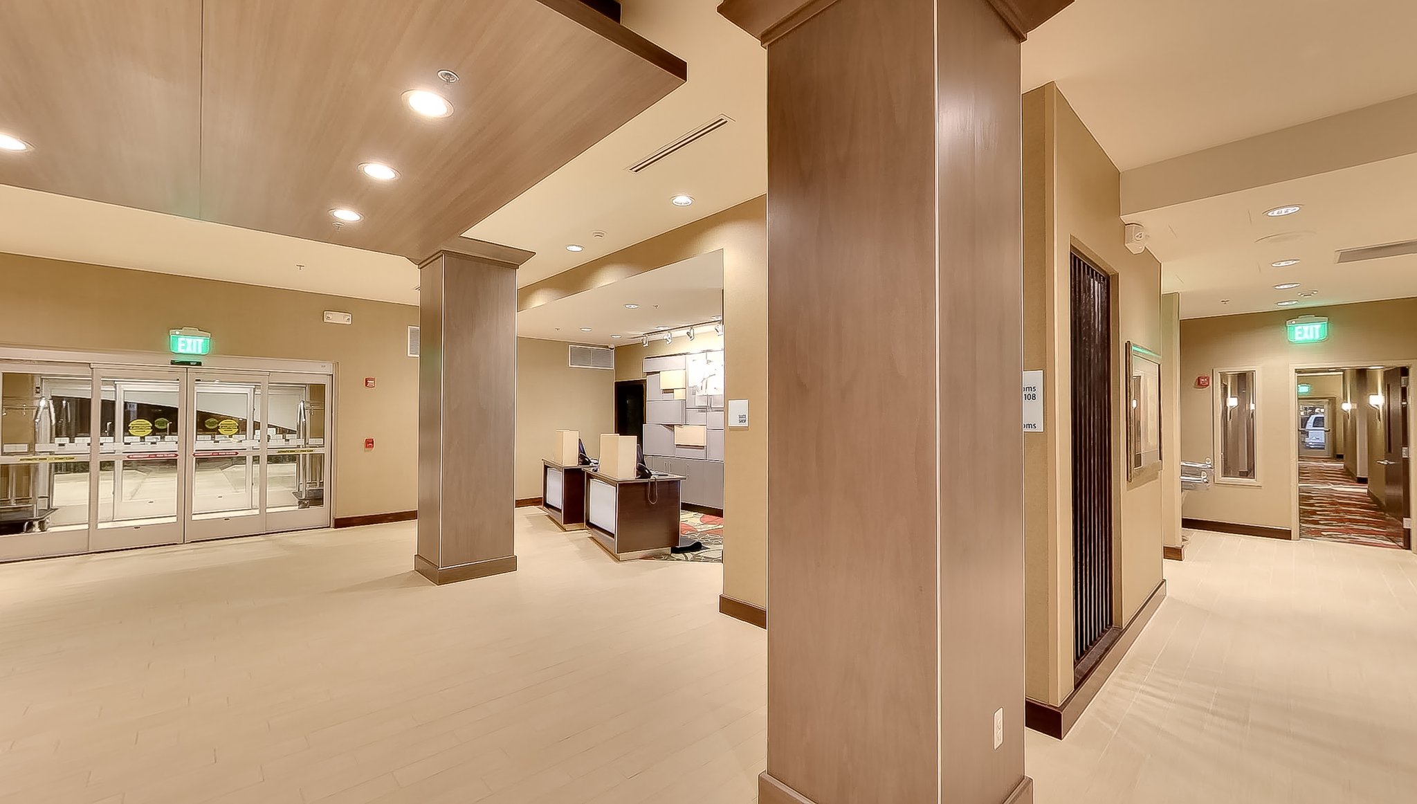 Holiday Inn Express & Suites Plymouth Ann Arbor Area