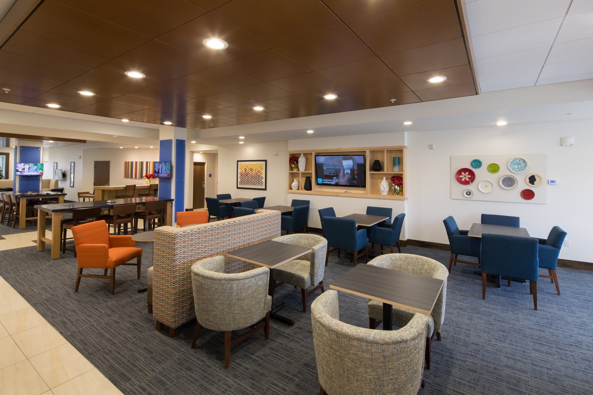 Holiday Inn Express & Suites Rochester Hills - Detroit Area
