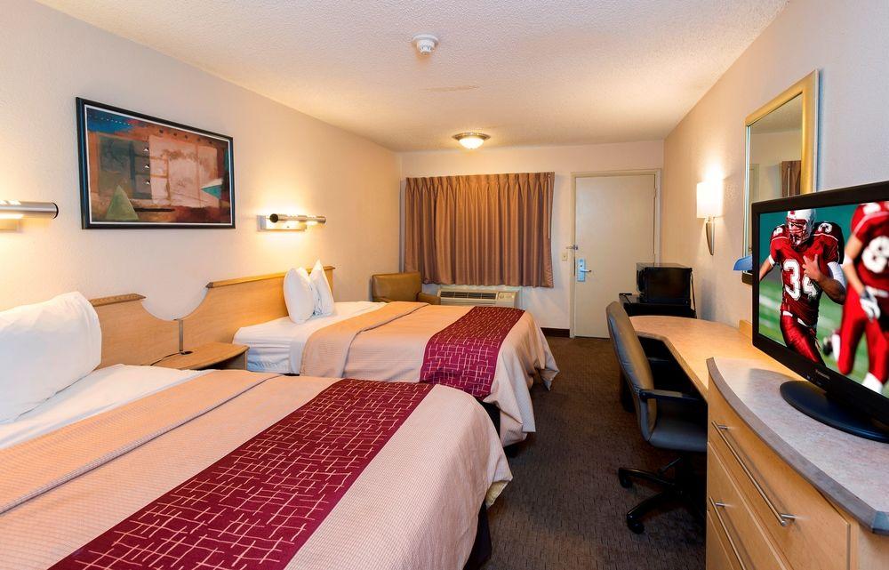 Red Roof Inn Detroit-Rochester Hills/ Auburn Hills