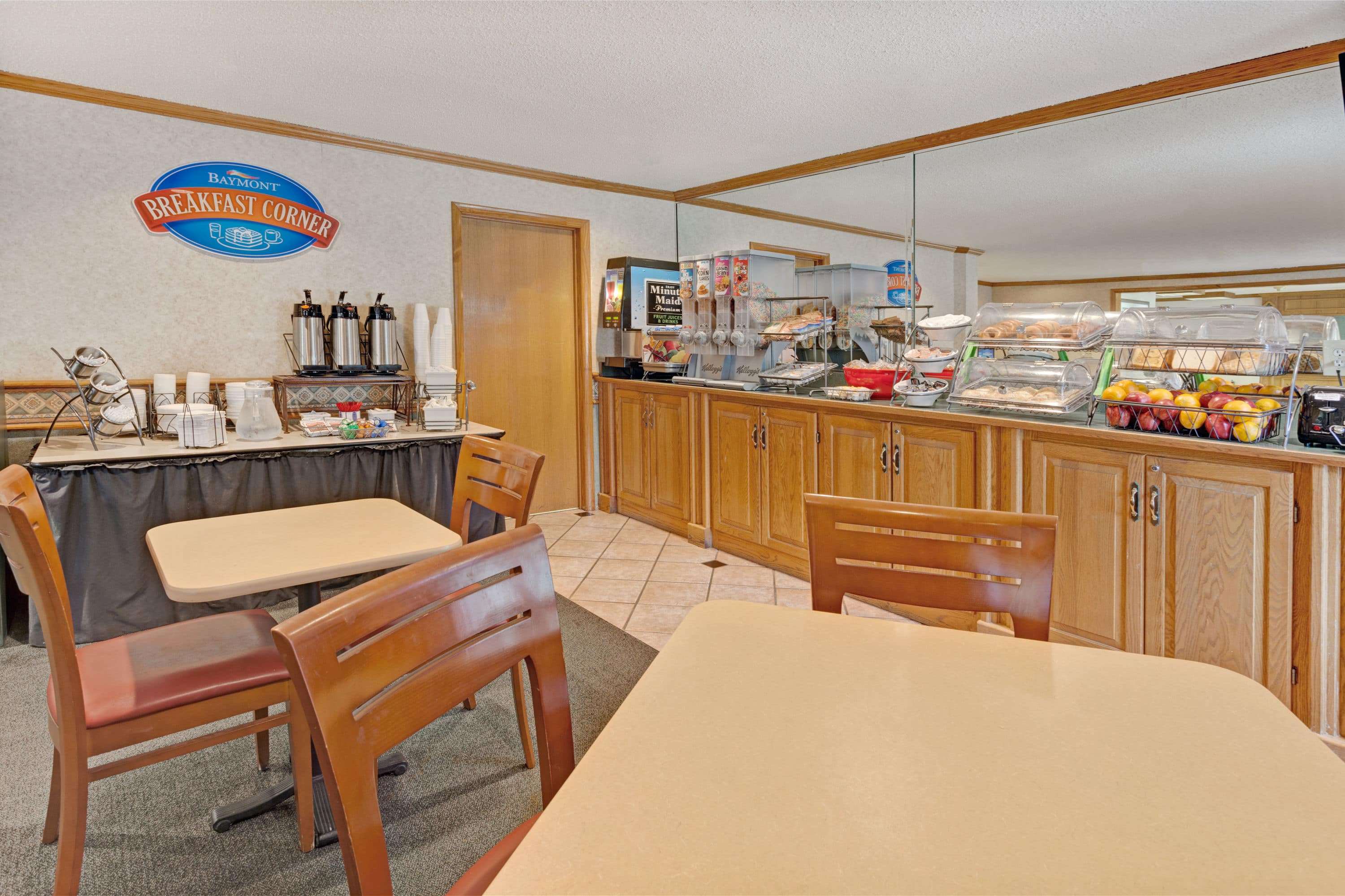 Baymont by Wyndham Detroit Airport/Romulus