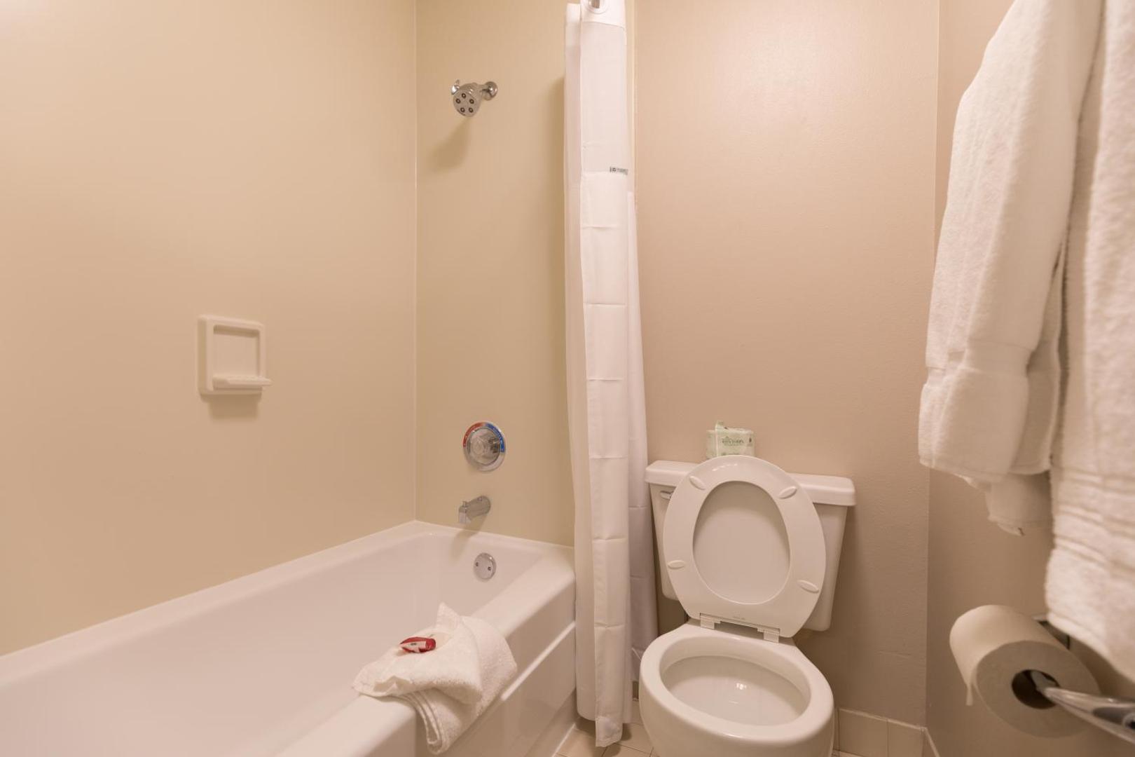 Baymont by Wyndham Detroit Airport/Romulus