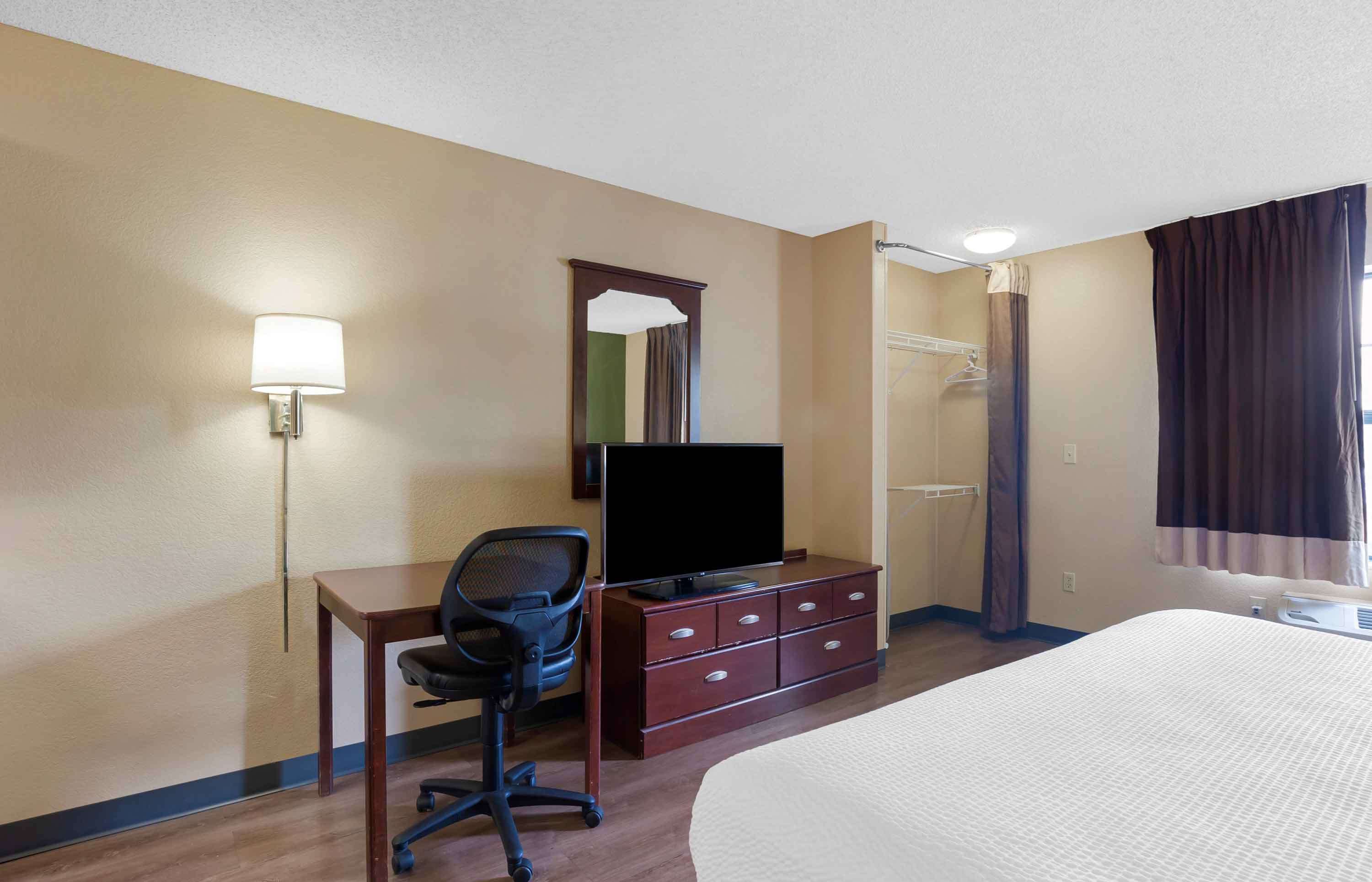 Extended Stay America Detroit Metropolitan Airport