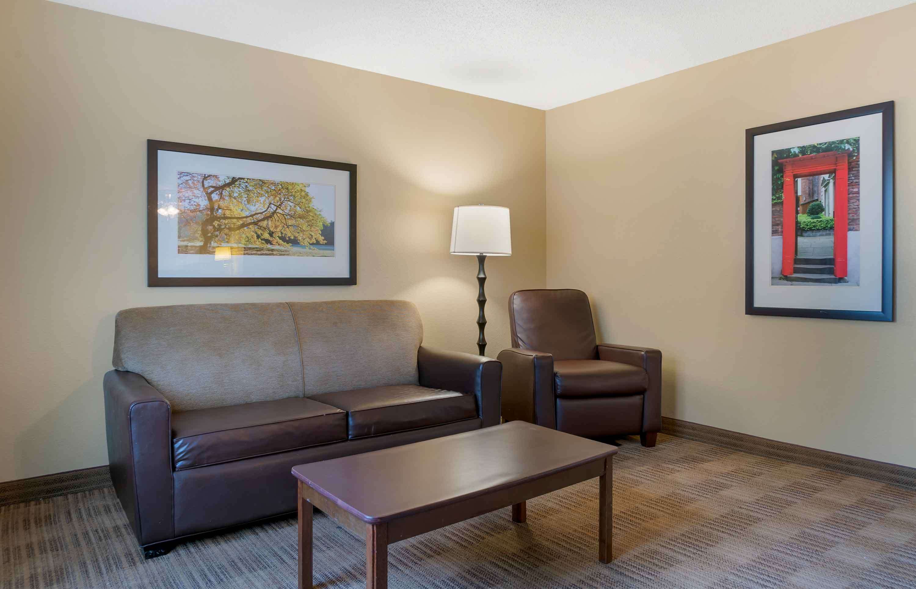 Extended Stay America Detroit Metropolitan Airport