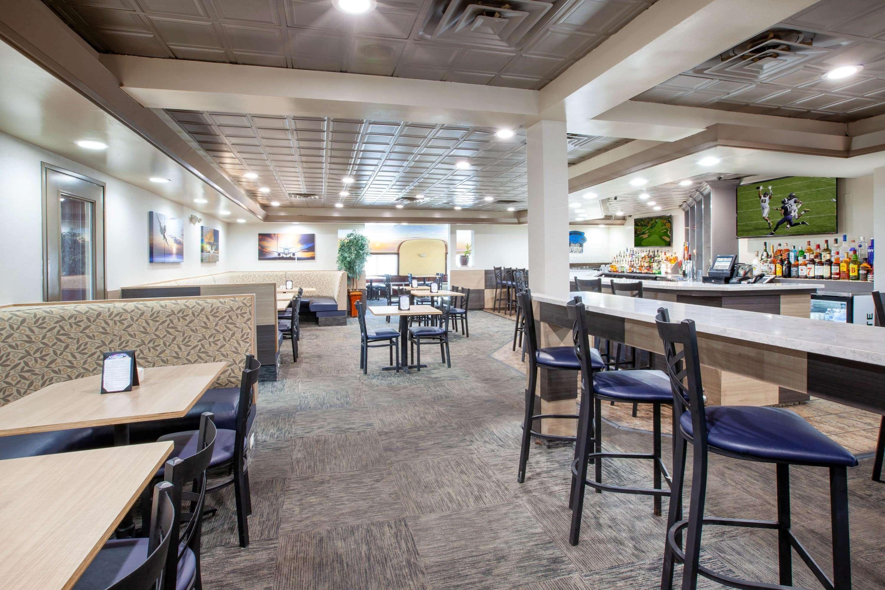 Wingate by Wyndham Detroit Metro Airport