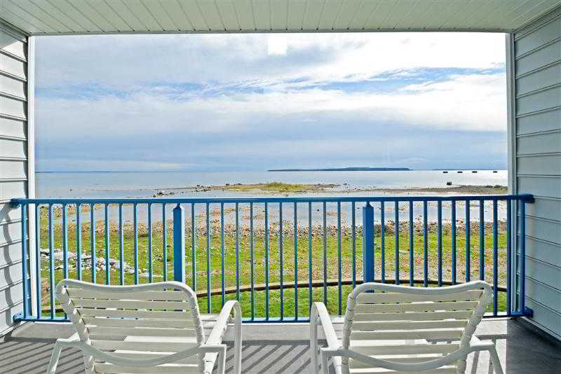 Best Western Harbour Pointe Lakefront