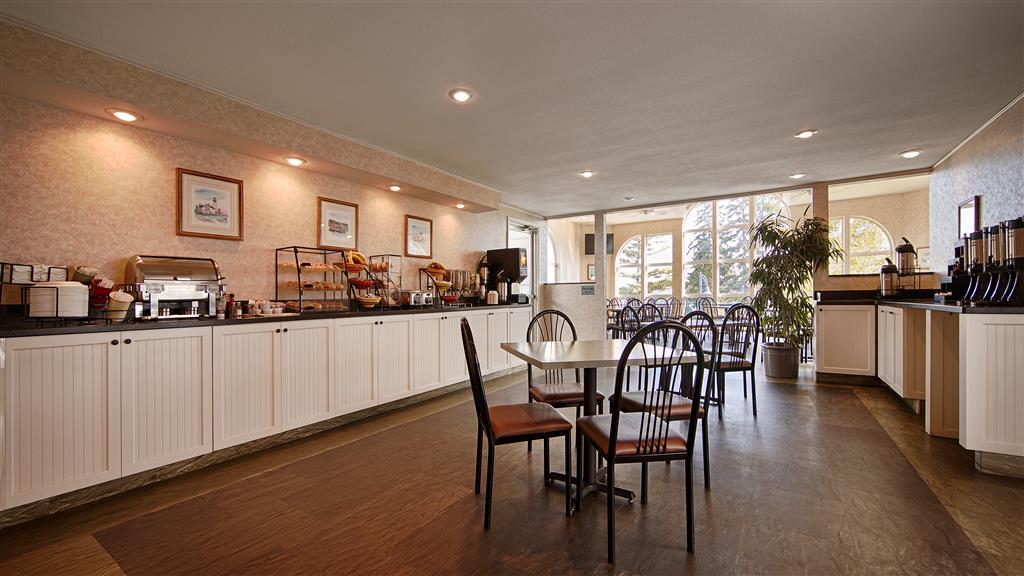 Best Western Harbour Pointe Lakefront