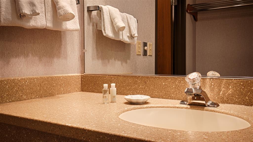 Best Western Harbour Pointe Lakefront