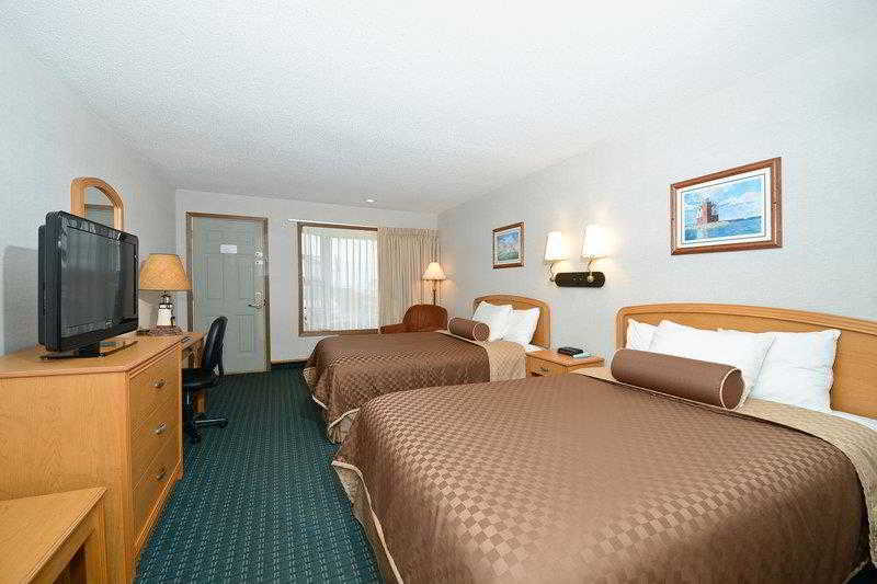 Best Western Harbour Pointe Lakefront