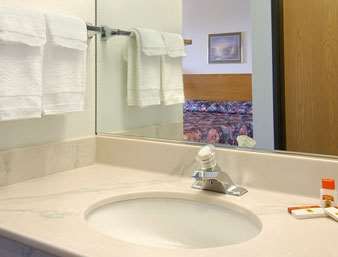 Super 8 by Wyndham St. Ignace