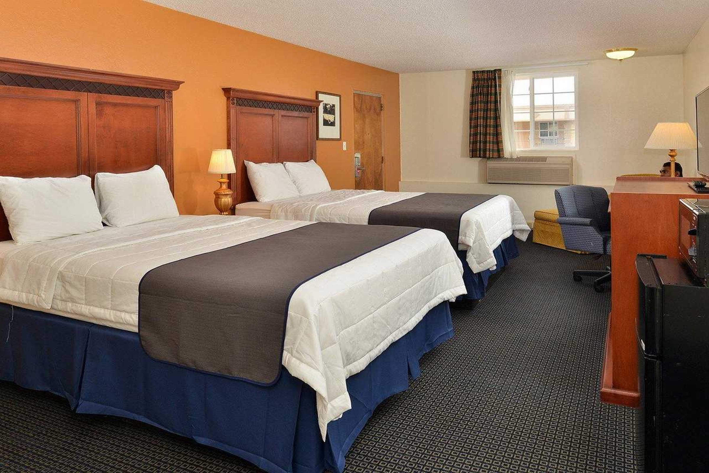 Rodeway Inn