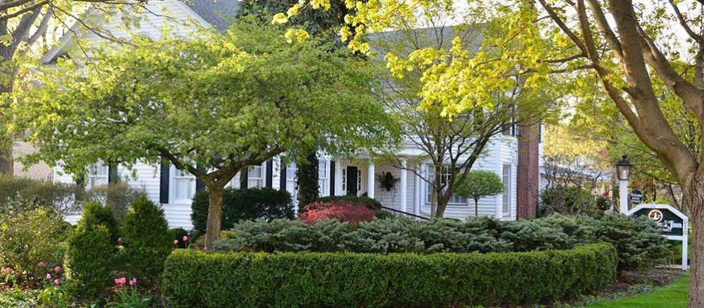 Wickwood Inn