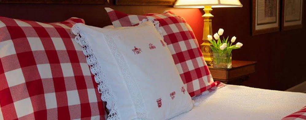 Wickwood Inn