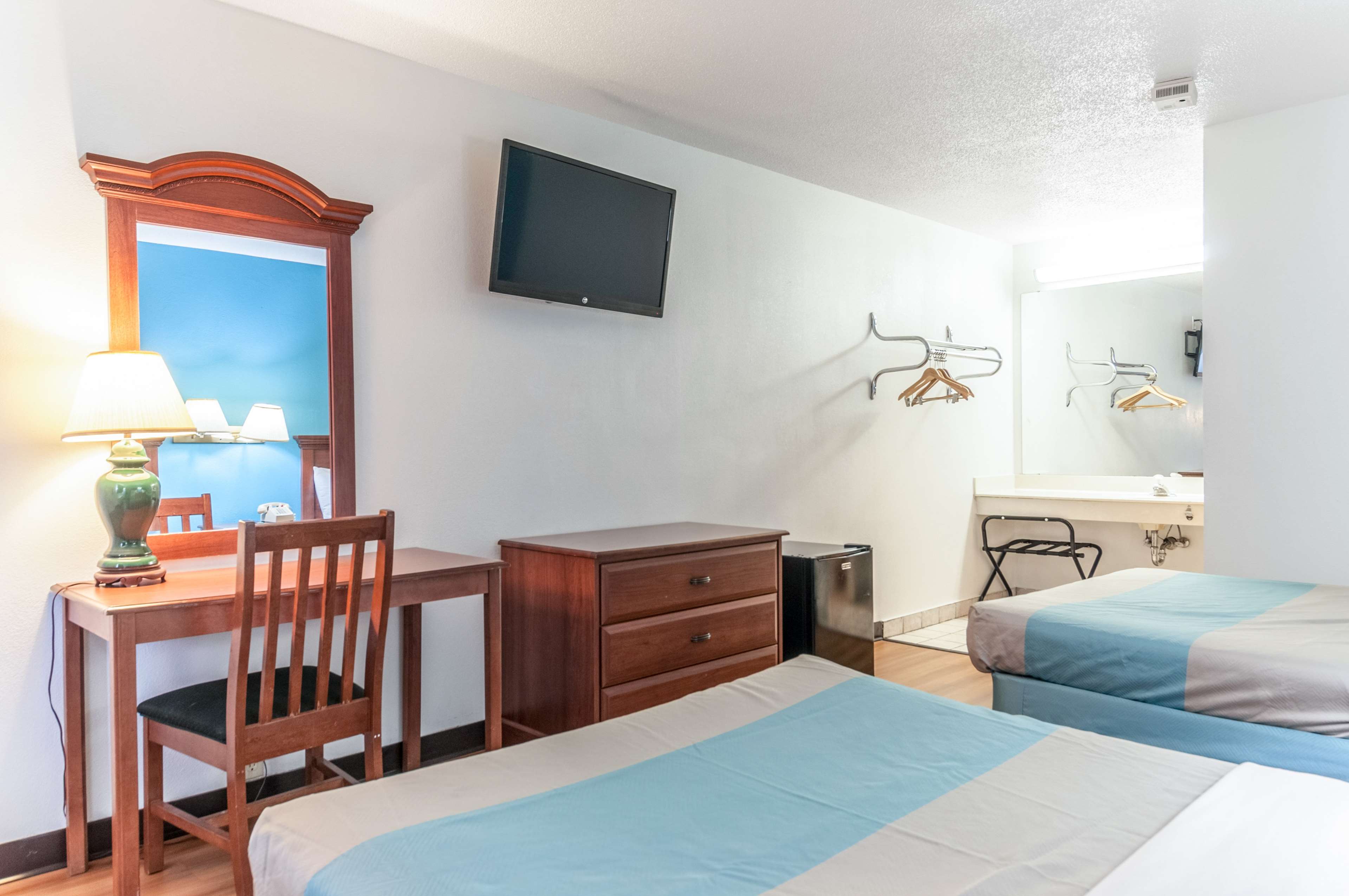 Motel 6 Detroit Southgate