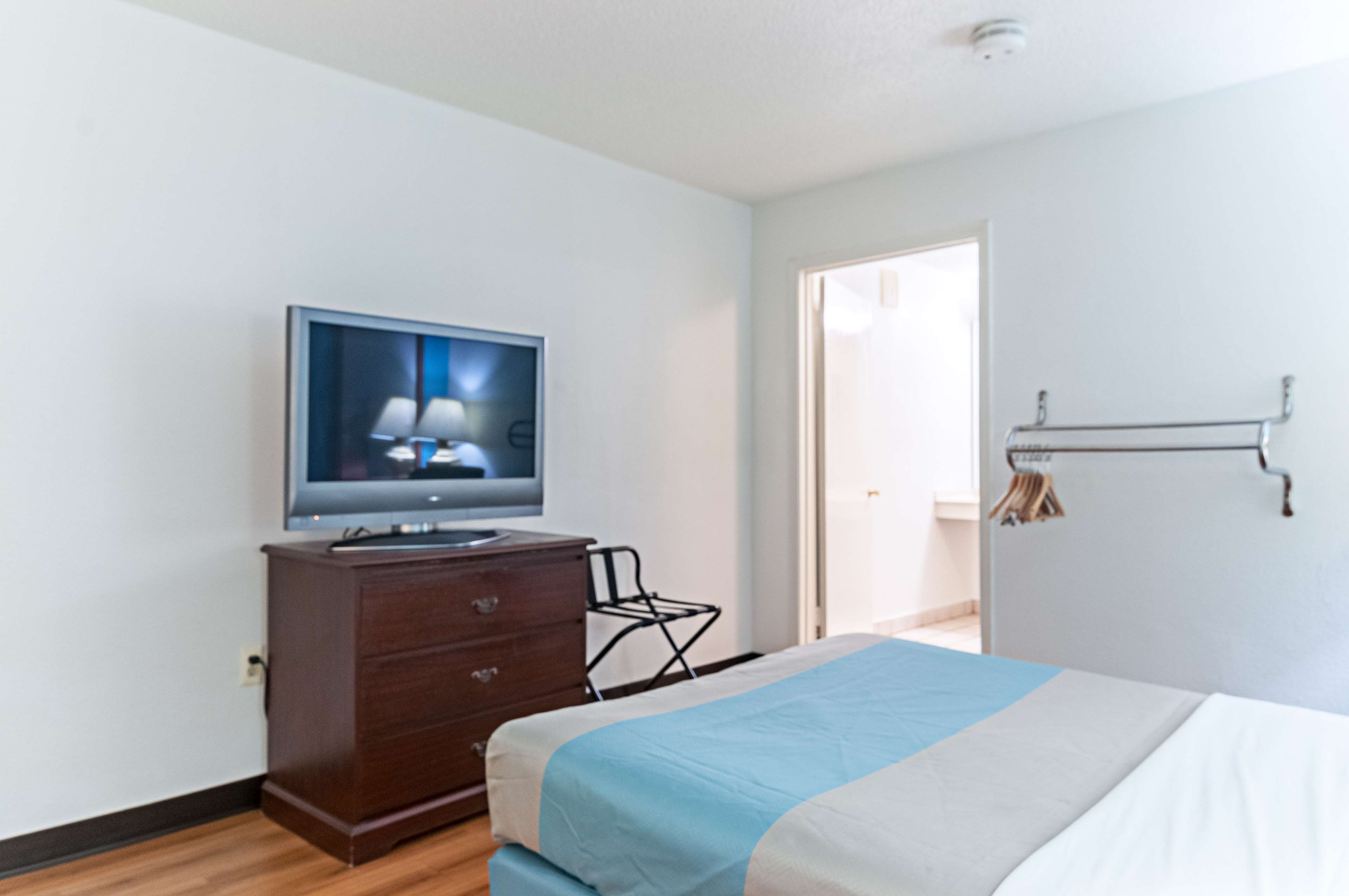 Motel 6 Detroit Southgate