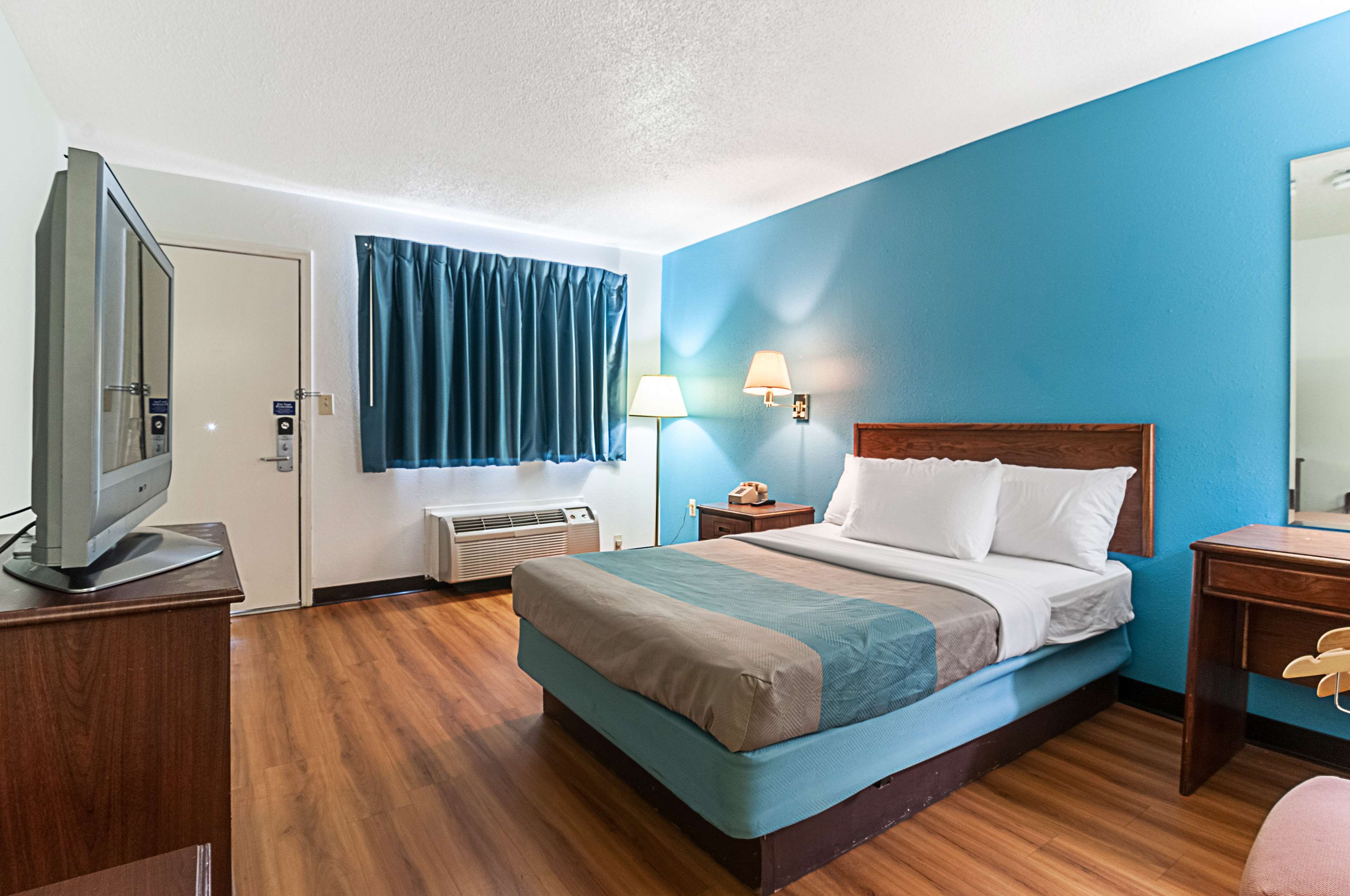 Motel 6 Detroit Southgate