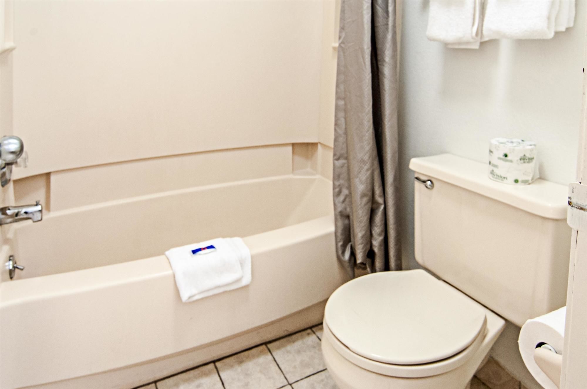 Motel 6 Detroit Southgate