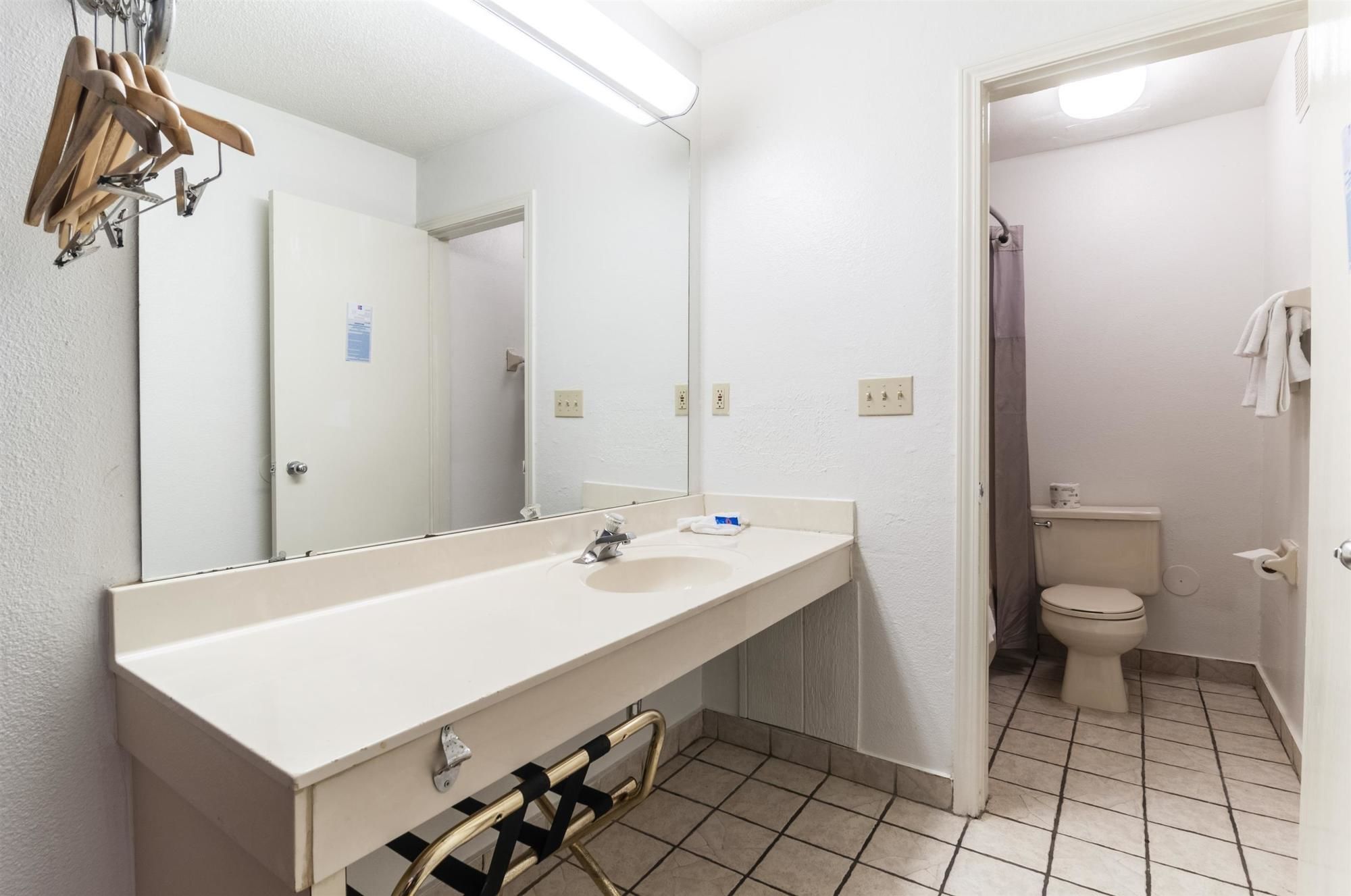 Motel 6 Detroit Southgate