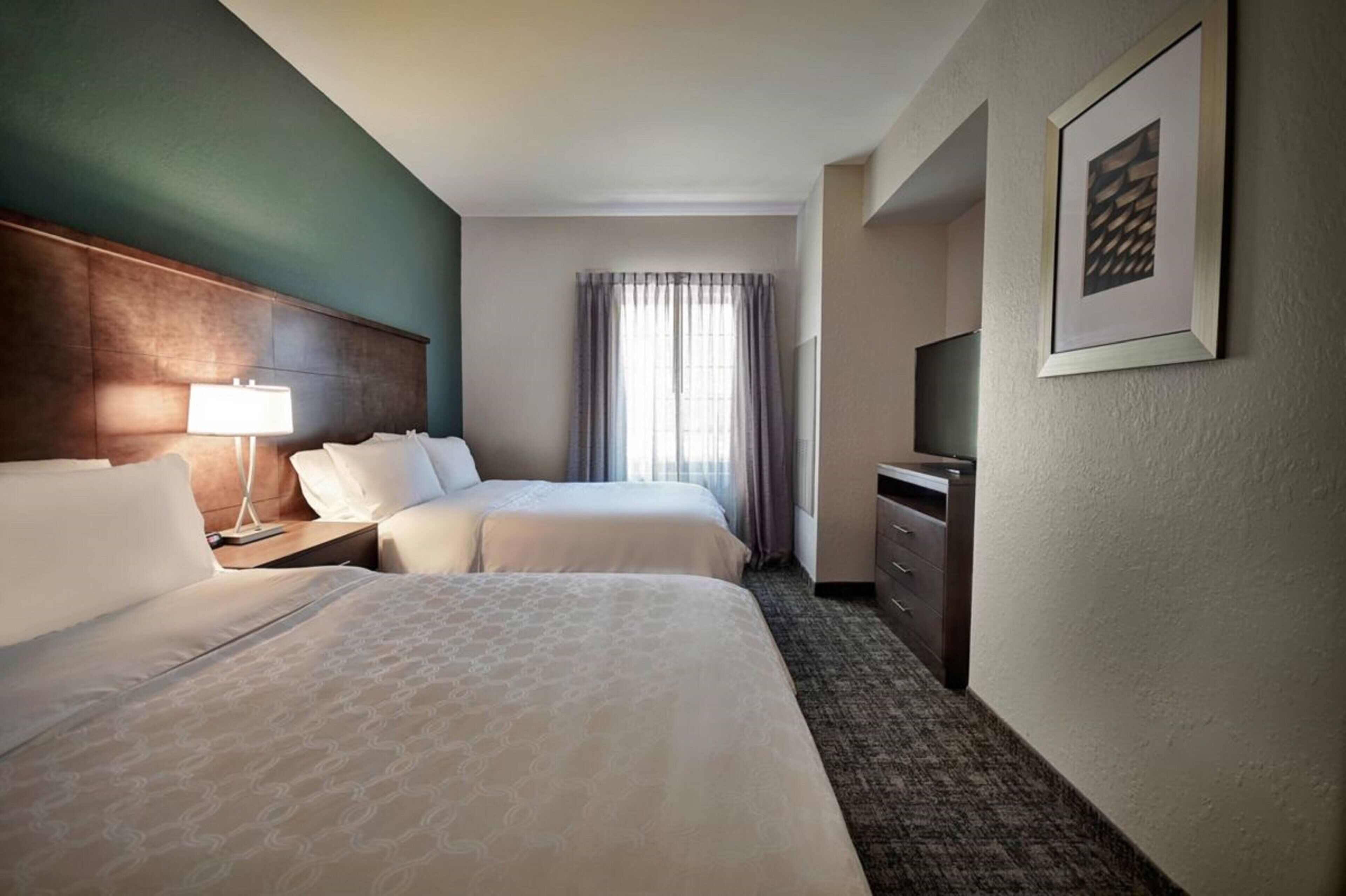 Staybridge Suites Southgate – Detroit Area