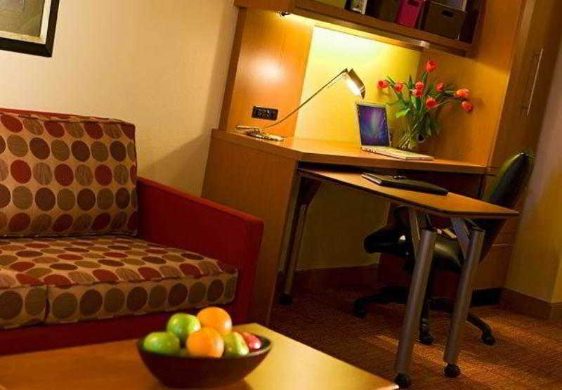 TownePlace Suites Detroit Sterling Heights