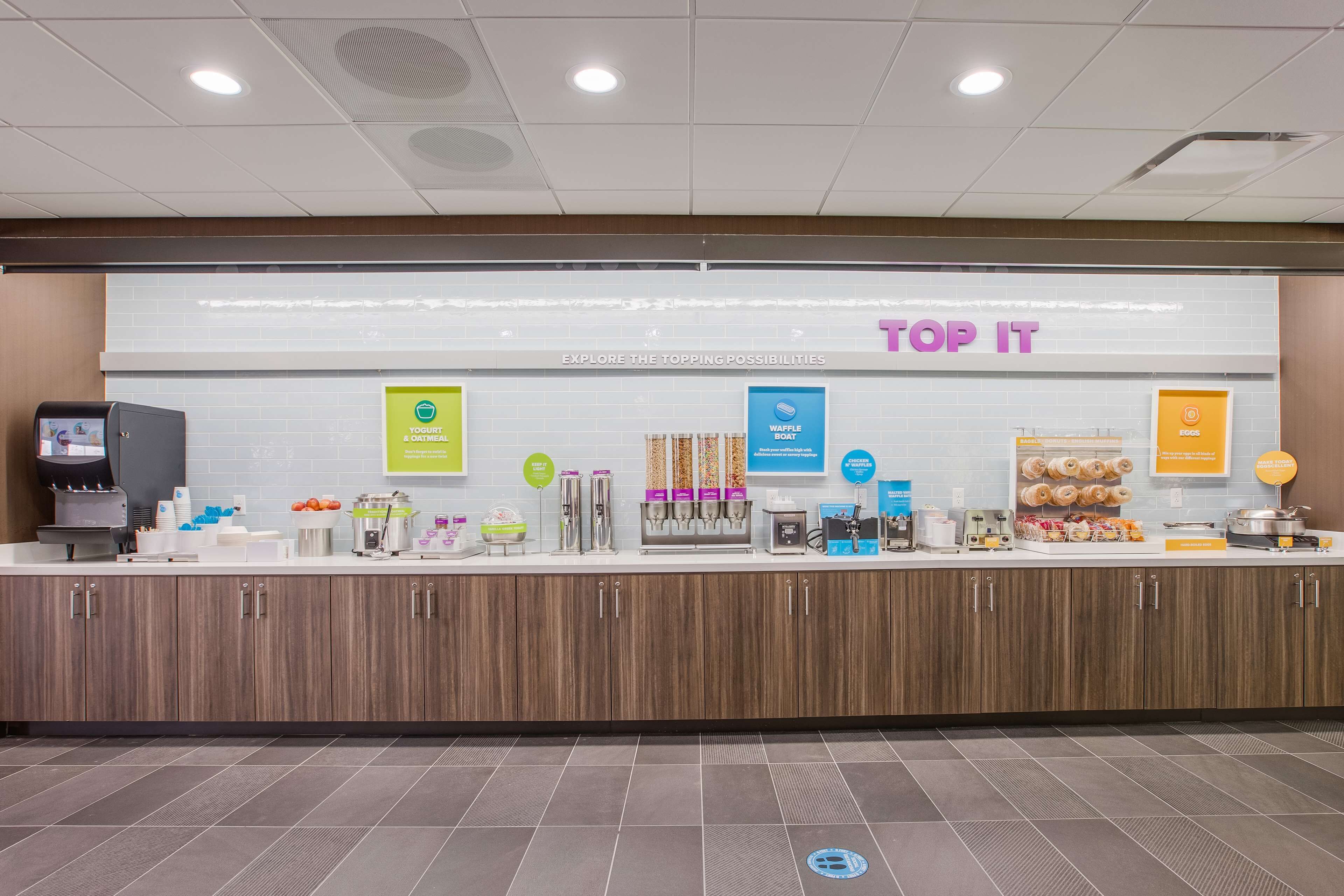 Tru by Hilton Saint Joseph