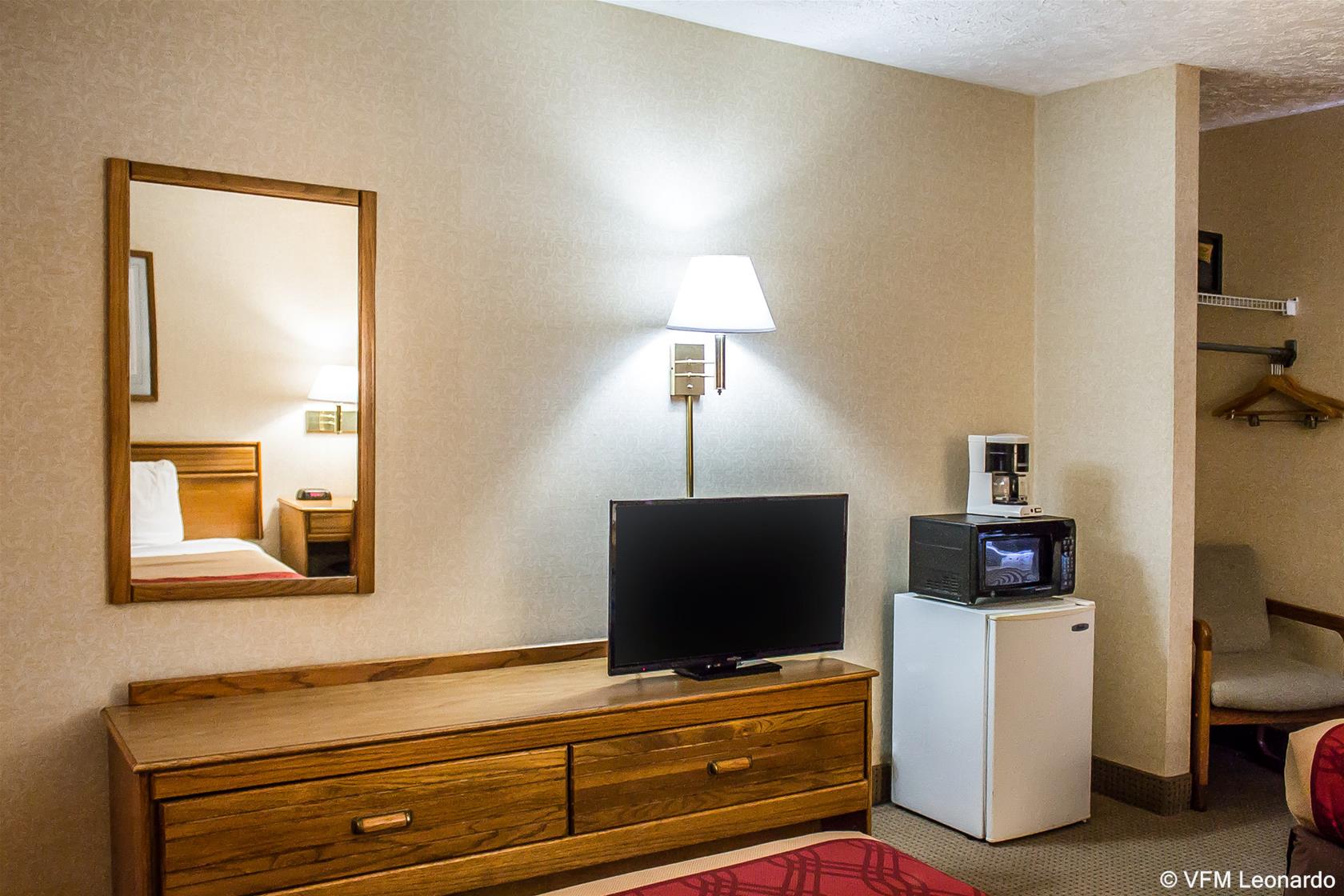 Econo Lodge Traverse City