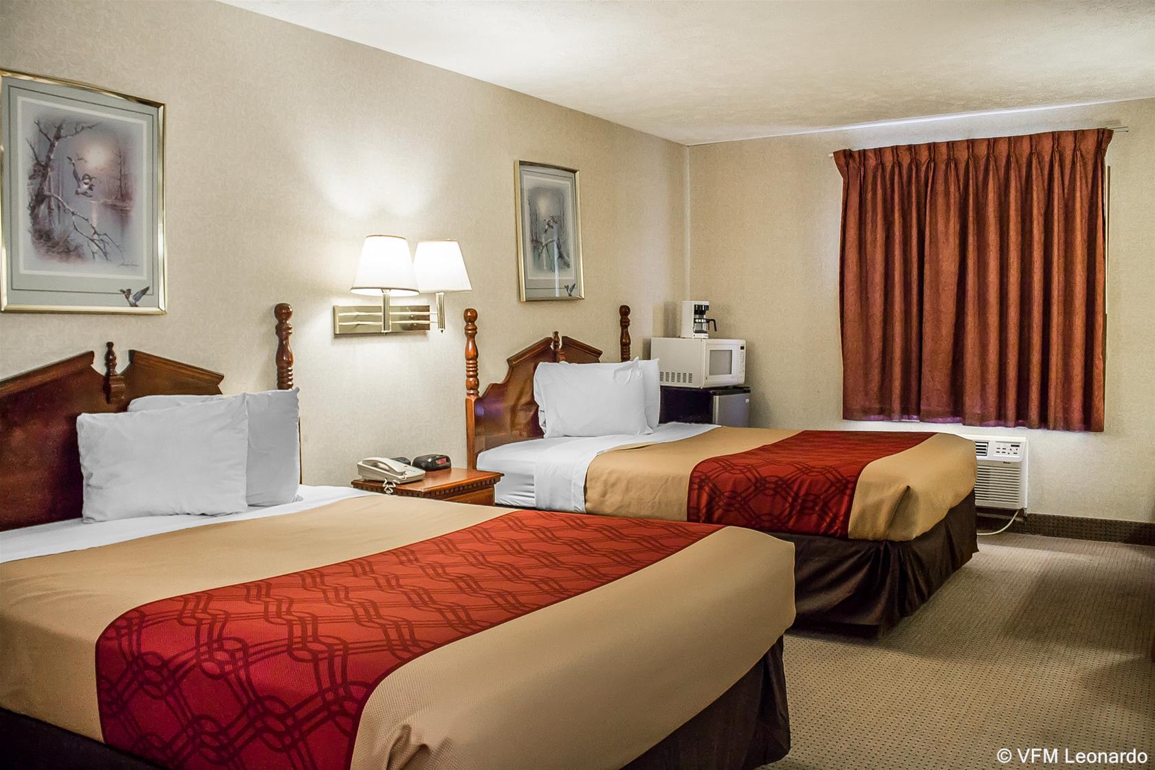 Econo Lodge Traverse City