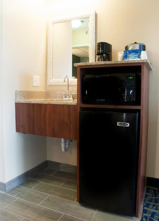 Grand Beach Resort Hotel