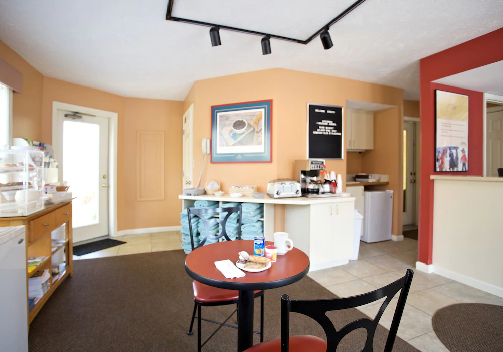 Pointes North Beachfront Resort Hotel