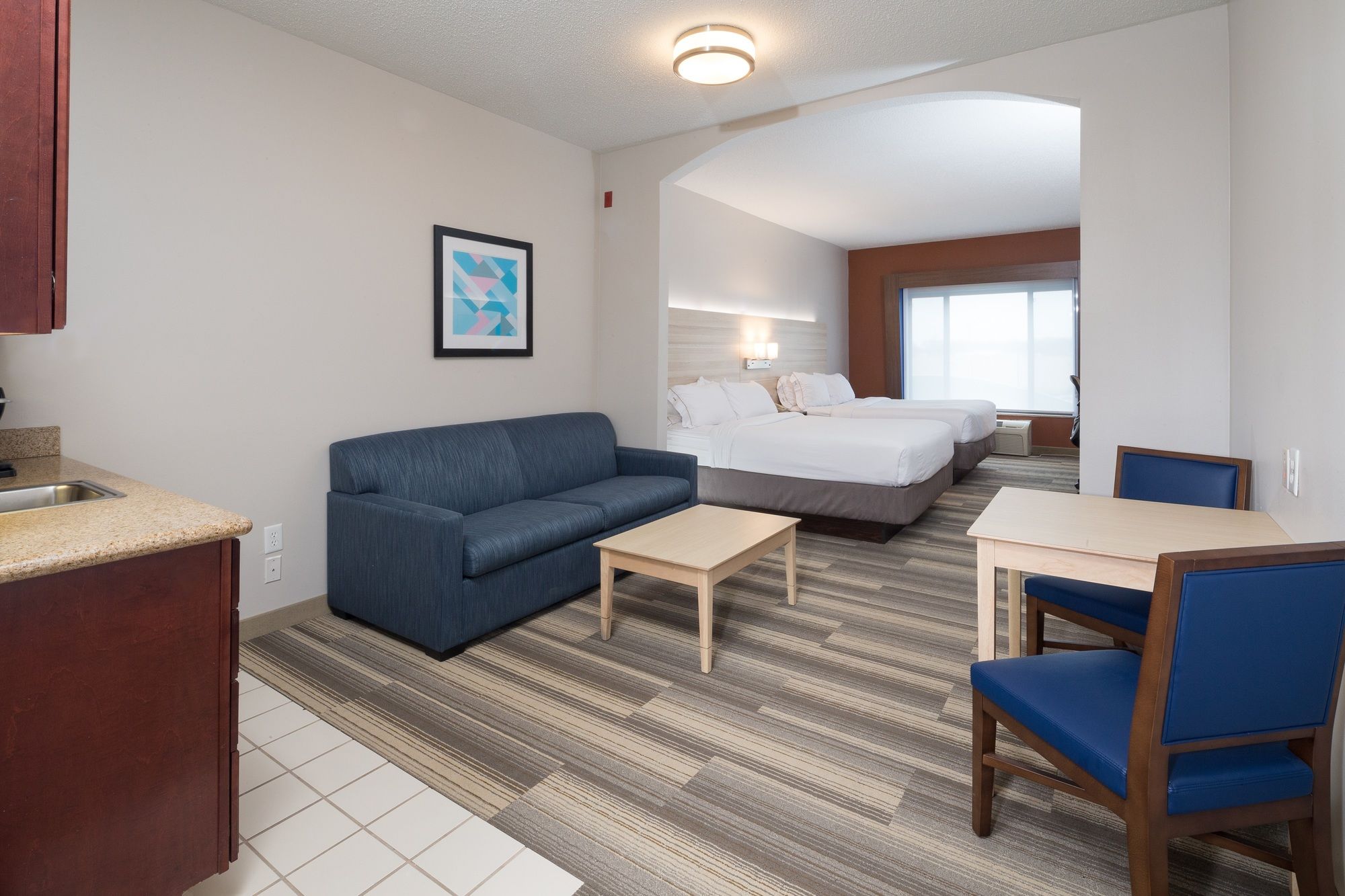 Holiday Inn Express Hotel & Suites Detroit - Utica