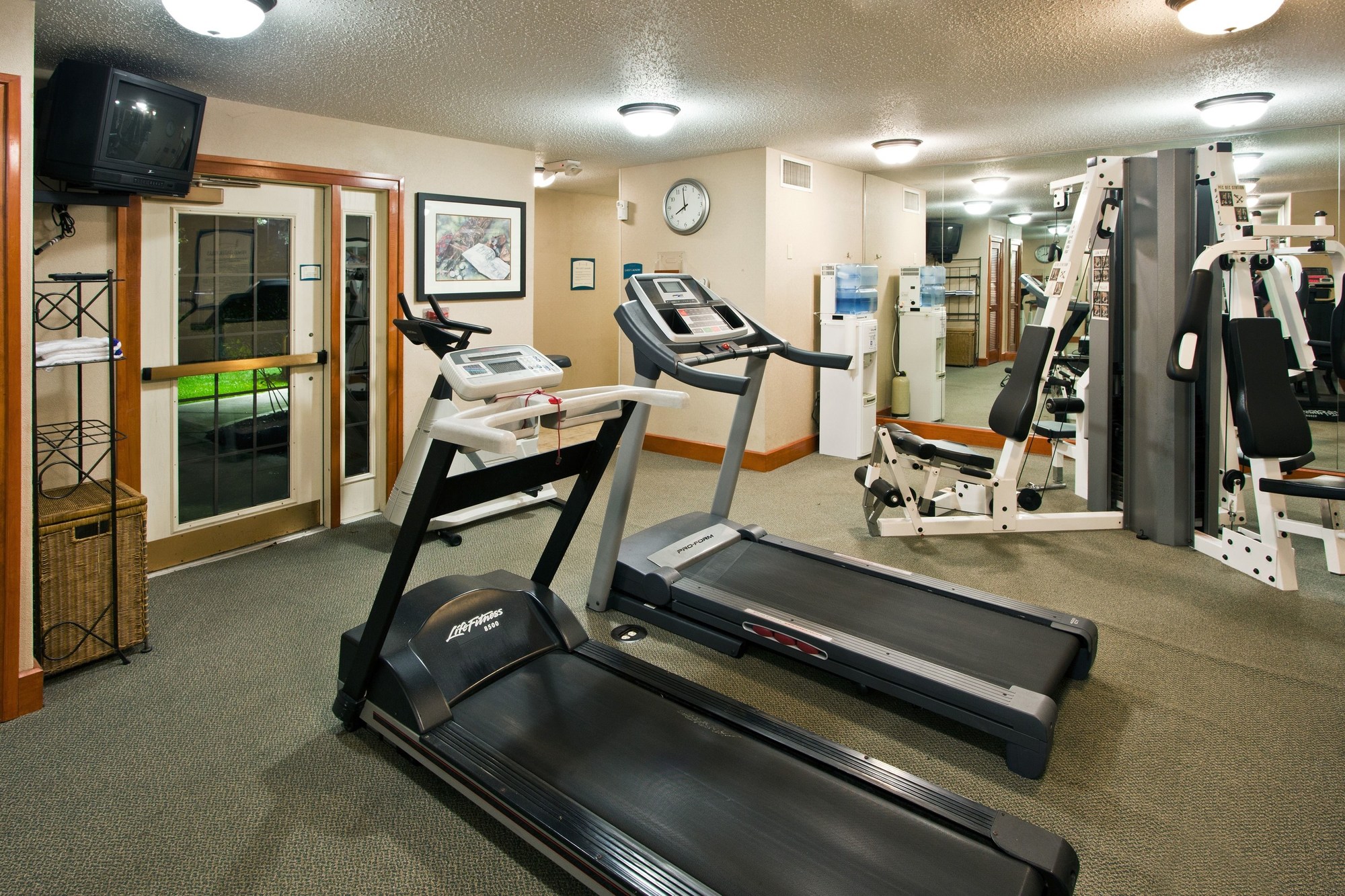 Staybridge Suites Detroit - Utica