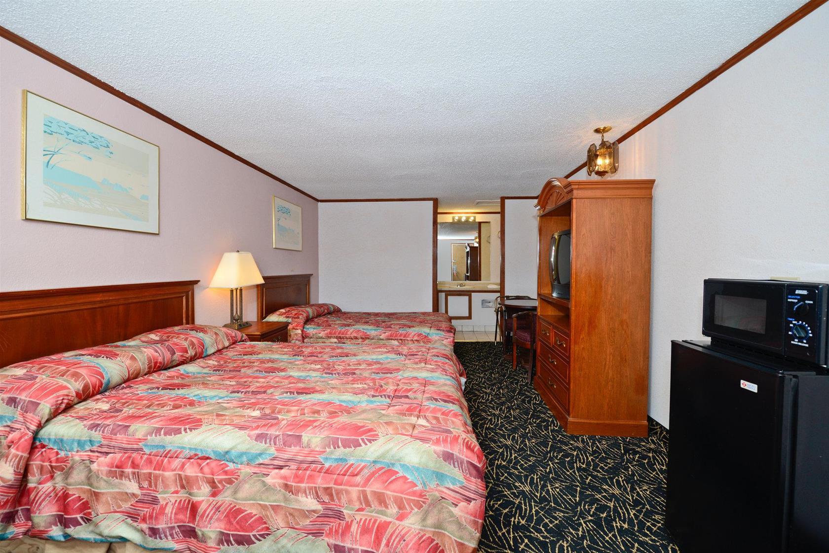 Americas Best Value Inn & Suites - Warren / Detroit