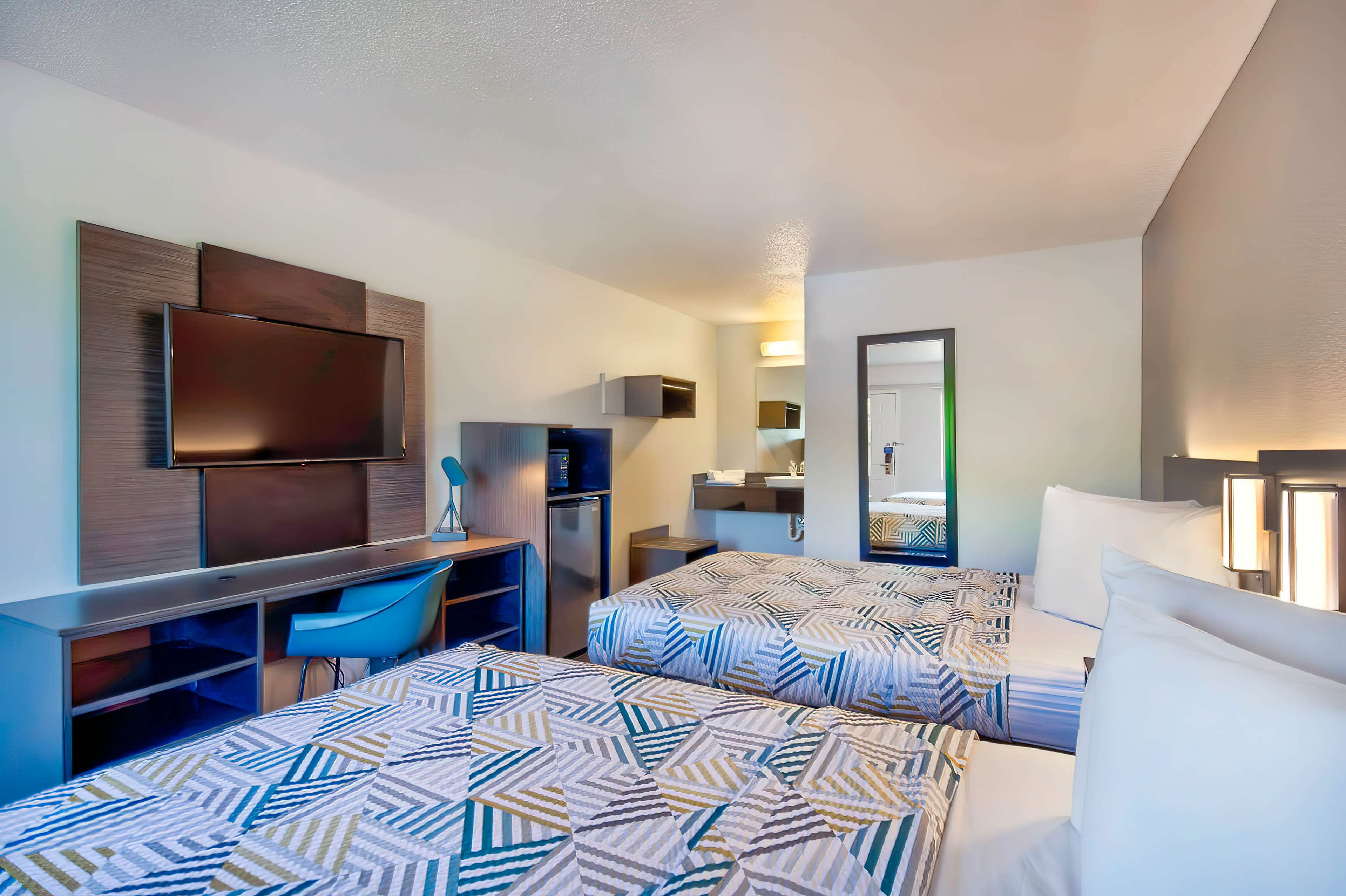 Motel 6 Detroit East Warren