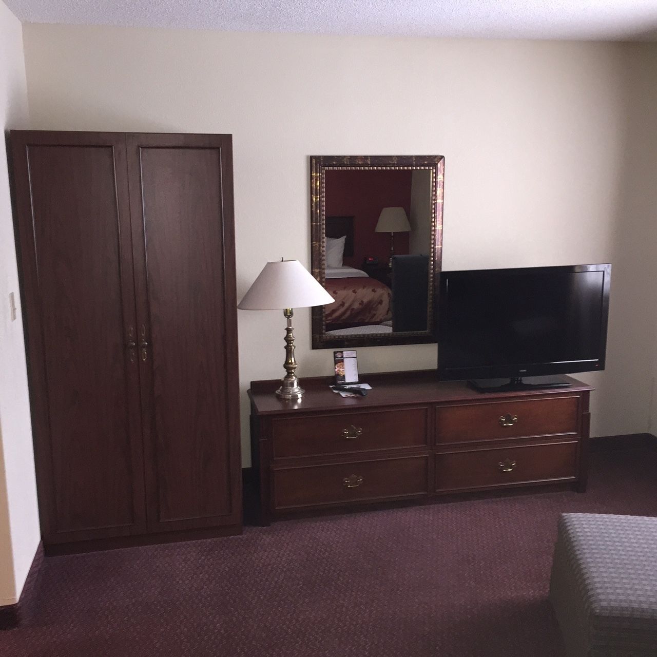Econo Lodge Whitehall Near Michigan's Adventure